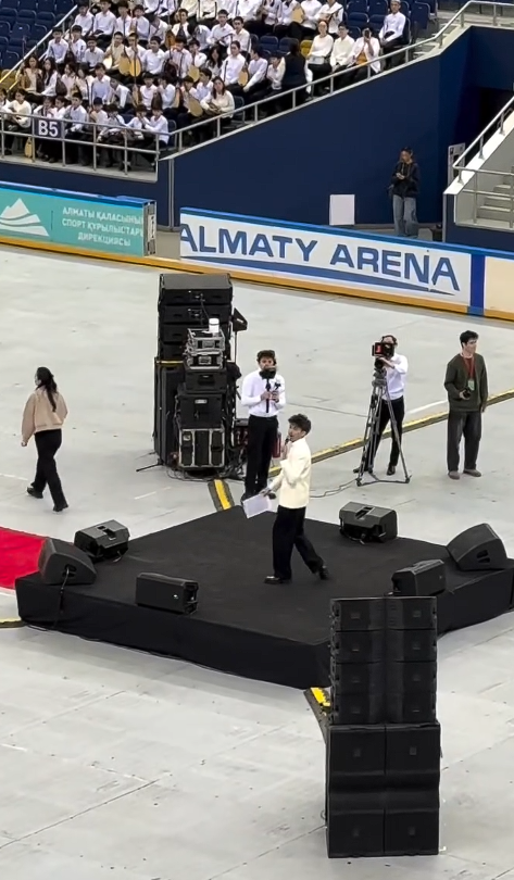 🎵 Домбыра — ұлтымның қасиетті үні! Домбыра үніне арналған флешмоб өткізілді.